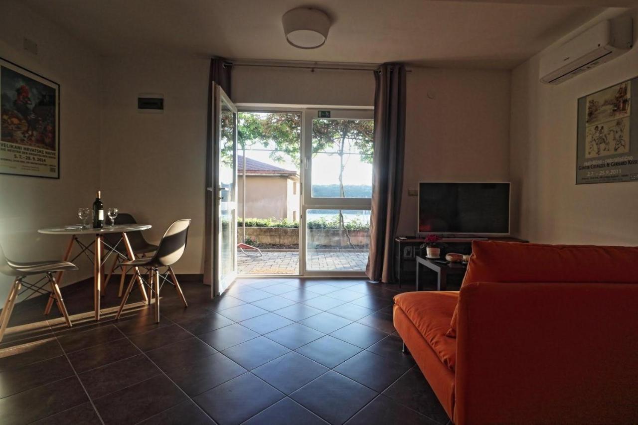 Apartman Studio Pesja Omišalj Екстериор снимка